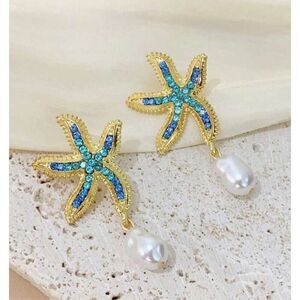 Starfish Pearl Earrings